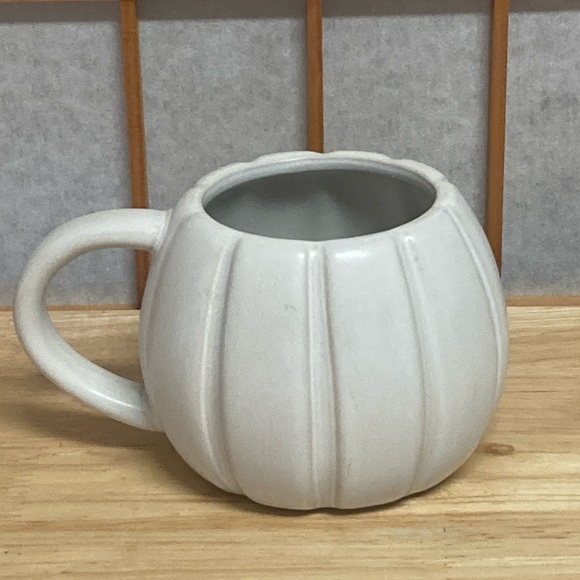 Hide and Eek! Boutique at Target Stoneware Pumpkin Mug - Picture 1 of 8